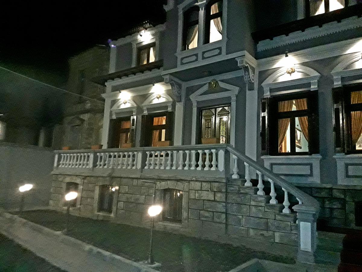 Hotel Vila Mano Корча Экстерьер фото